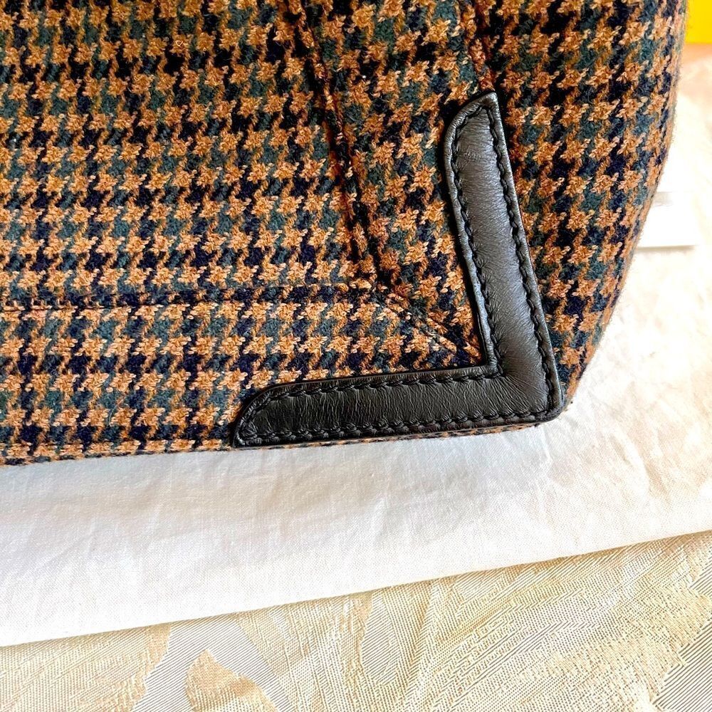 ‎Balenciaga Navy Cabas Wool Tote - Picture 5 of 13